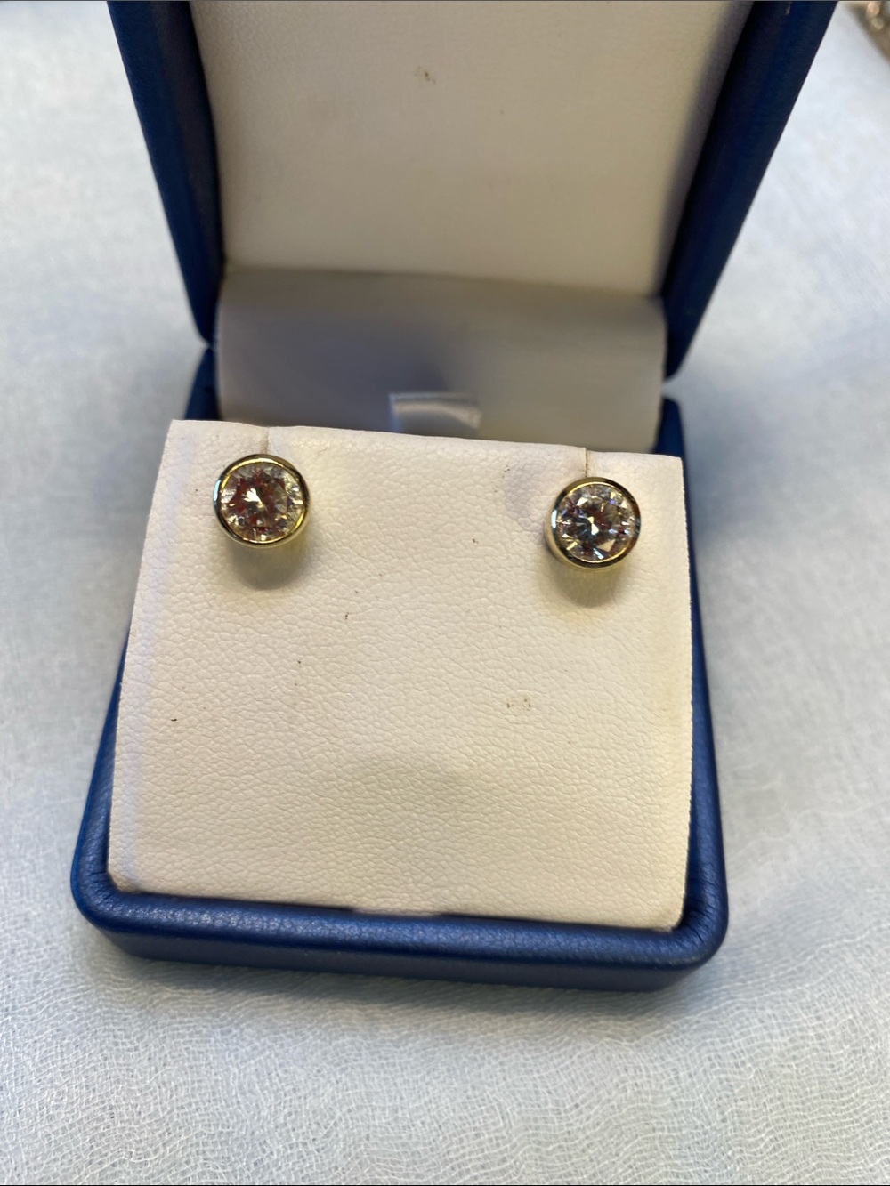 Classic CZ Stud Earrings in Clear Crystal